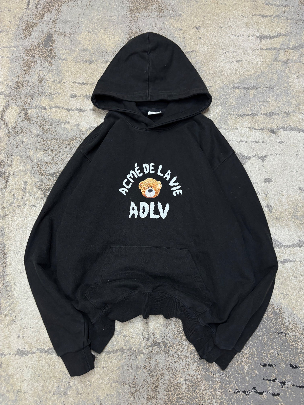 Bluza hoodie ADLV, męskie w bardzo dobrym stanie rozmiar L, widok z przodu
