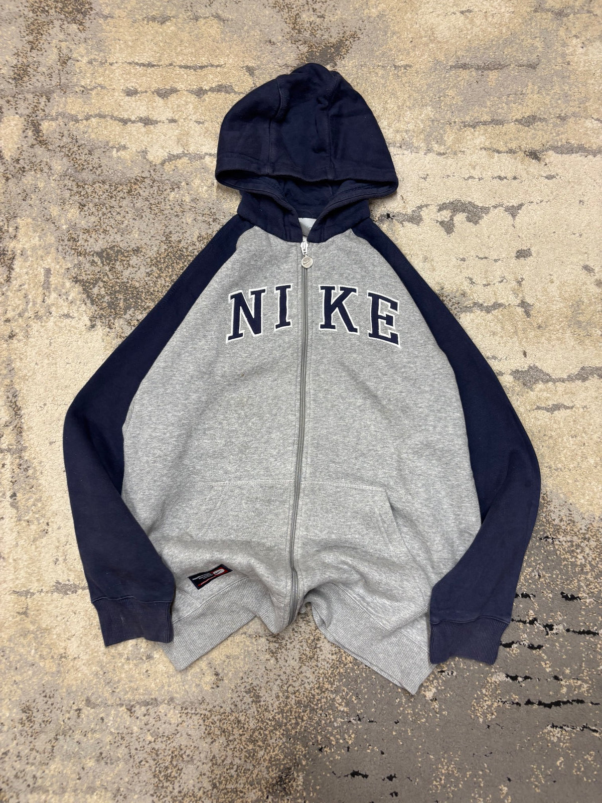 Bluza Nike zipp, dziecięce w bardzo dobrym stanie rozmiar 164 cm / 14 lat, widok z przodu