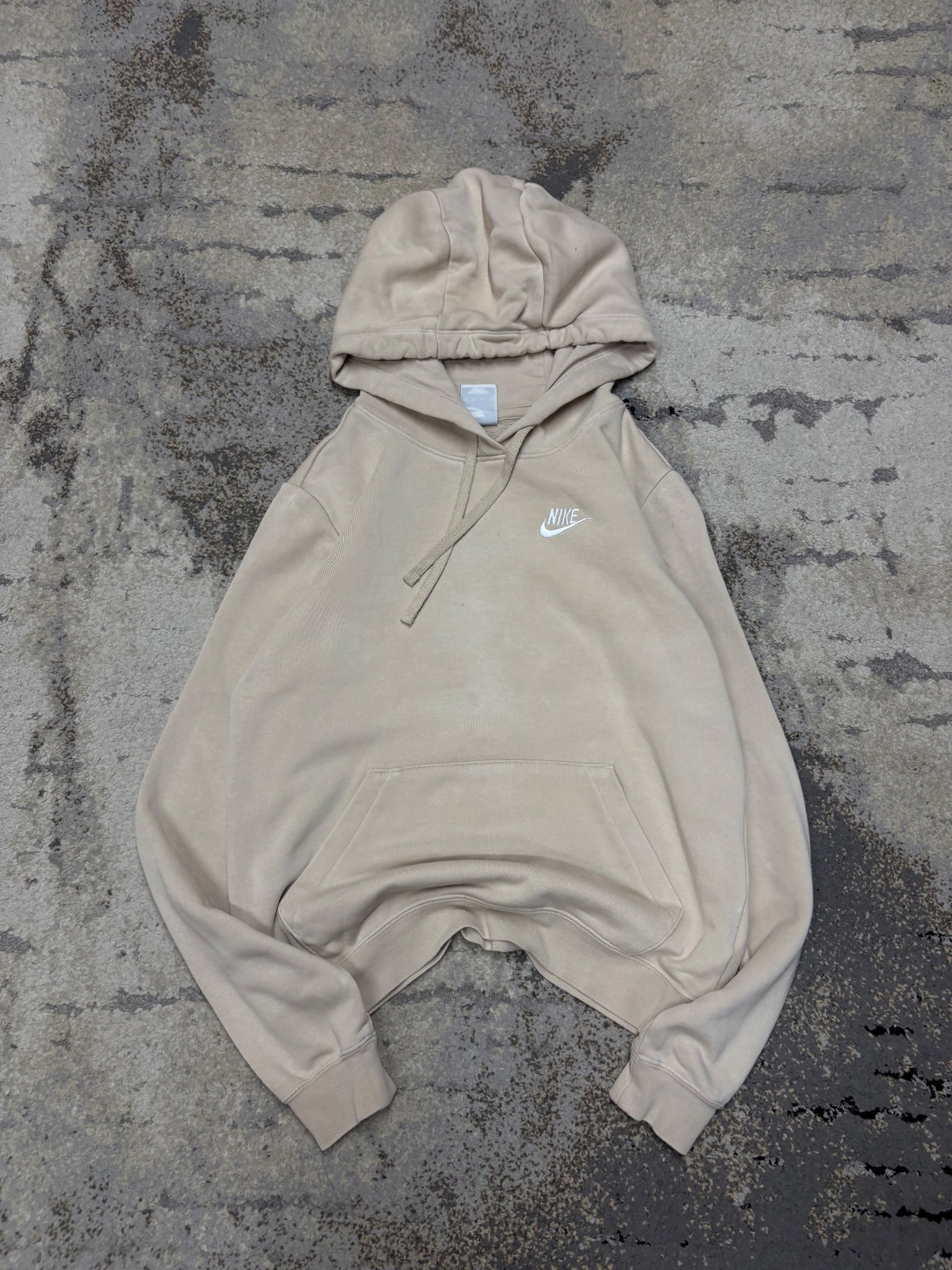 Bluza Nike hoodie, damskie w dobrym stanie rozmiar XS, widok z góry