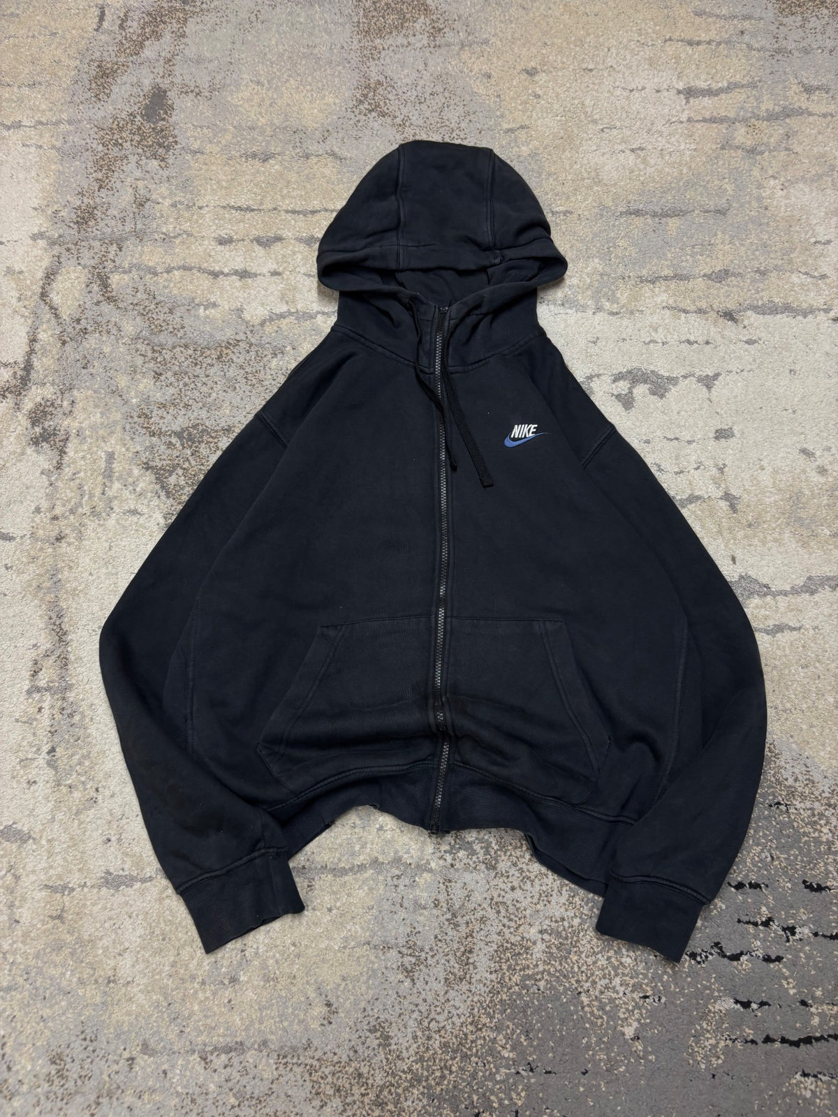 Bluza Nike zipp, męskie w bardzo dobrym stanie rozmiar M, widok z przodu
