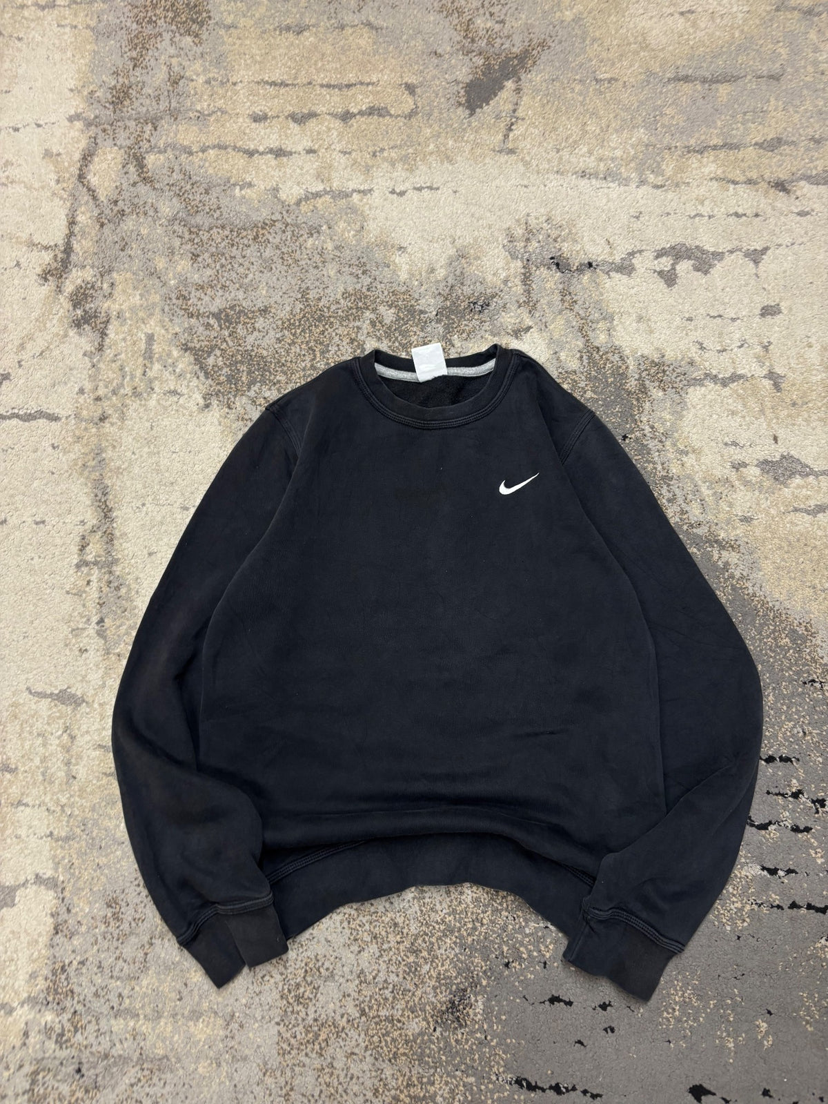 Bluza Nike crevneck, męskie w bardzo dobrym stanie rozmiar S, widok z przodu