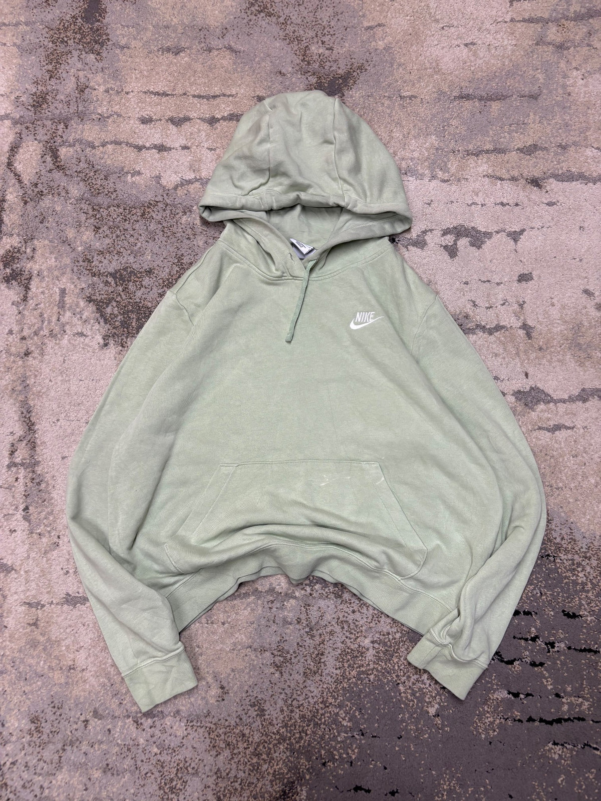 Bluza Nike hoodie, damskie w dobrym stanie rozmiar L, widok z przodu