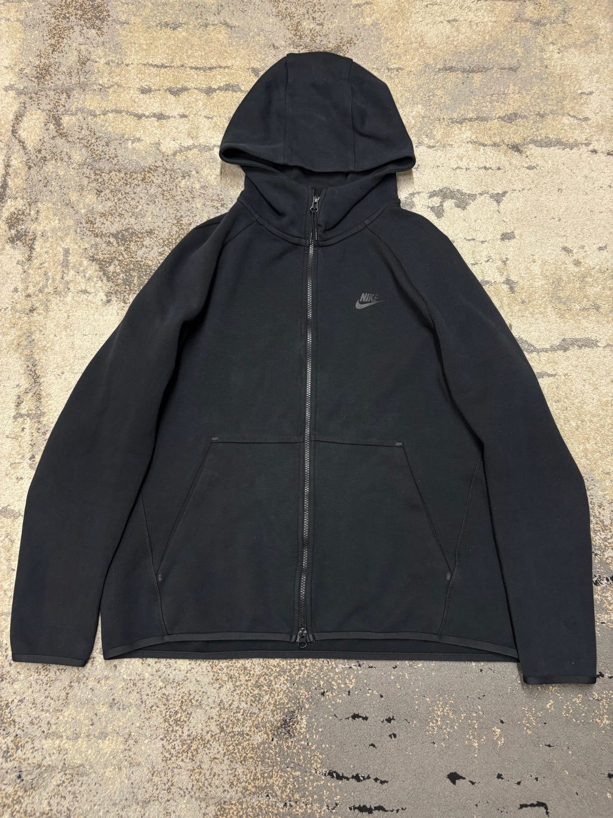 Bluza Nike Tech Fleece, męskie w bardzo dobrym stanie rozmiar XL, widok z przodu