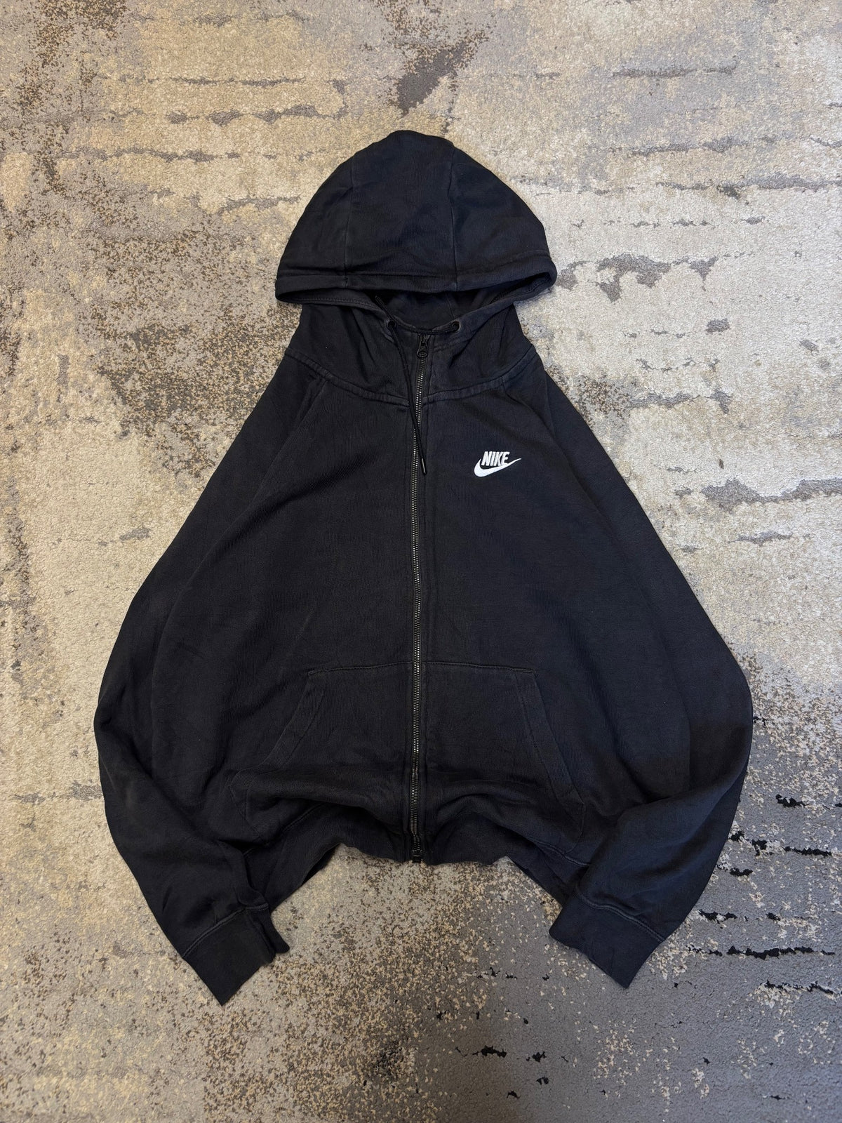 Bluza Nike zipp, męskie w bardzo dobrym stanie rozmiar M, widok z przodu