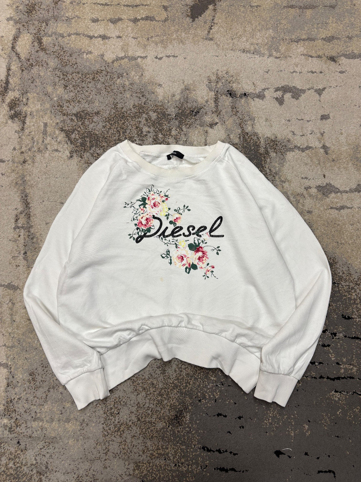 Bluza Diesel crevneck, damskie w bardzo dobrym stanie rozmiar S, widok z przodu