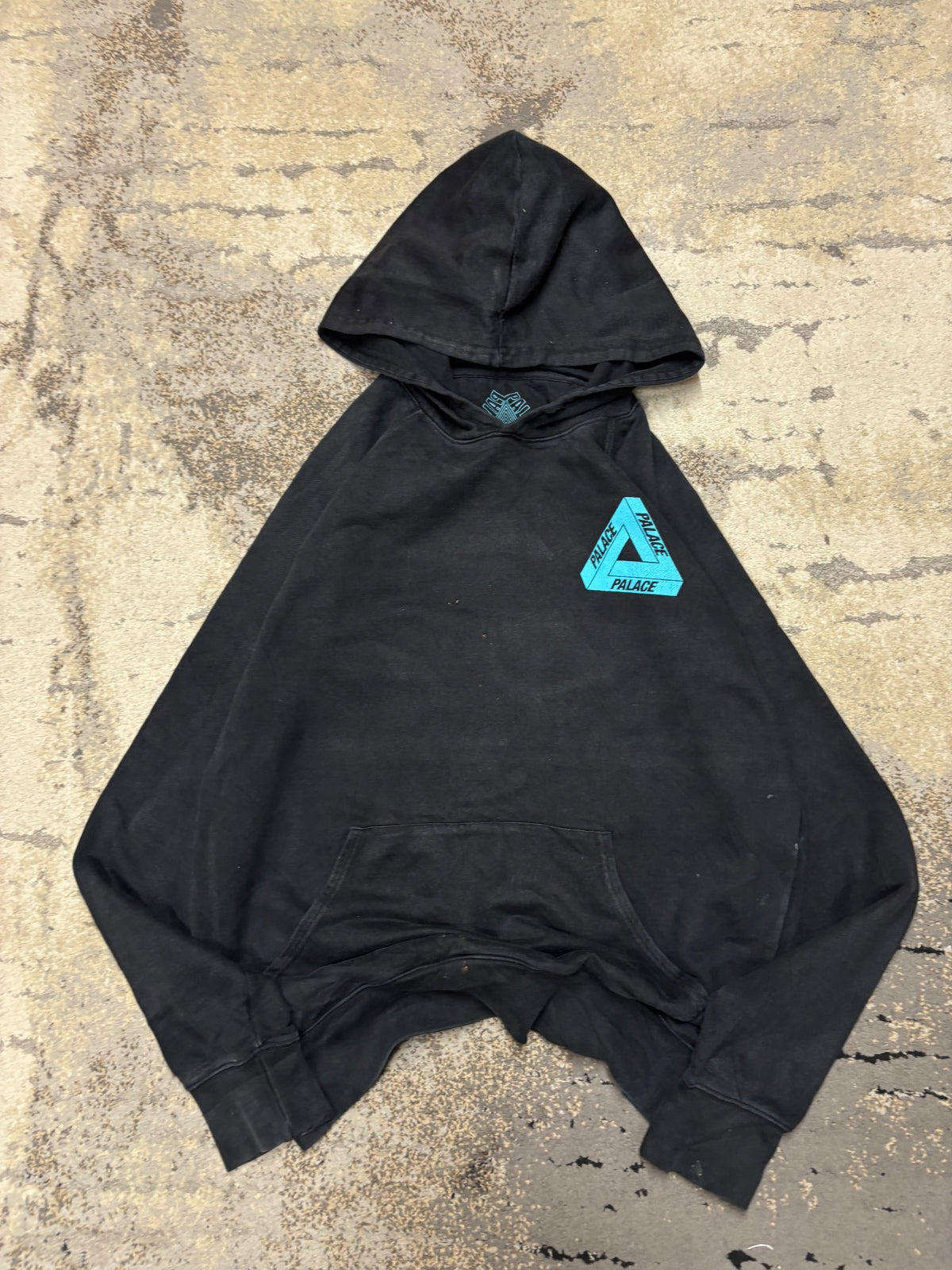 Bluza Palace hoodie, męskie w bardzo dobrym stanie rozmiar M, widok z przodu