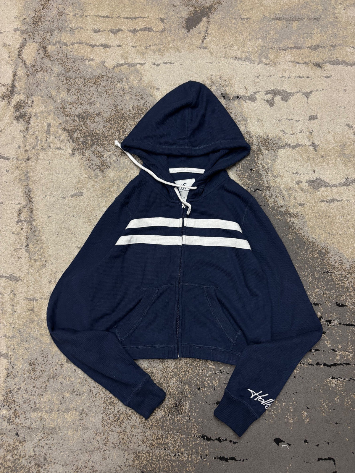 Bluza Hollister zipp, damskie w bardzo dobrym stanie rozmiar S, widok z przodu