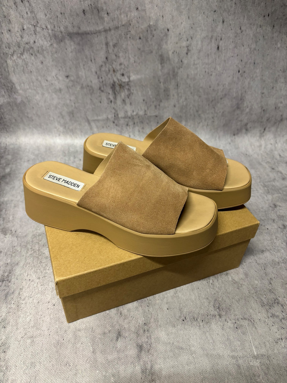 Steve Madden Klapki na koturnie Steve madden, czółenka damskie w bardzo dobrym stanie rozmiar 40, para butów