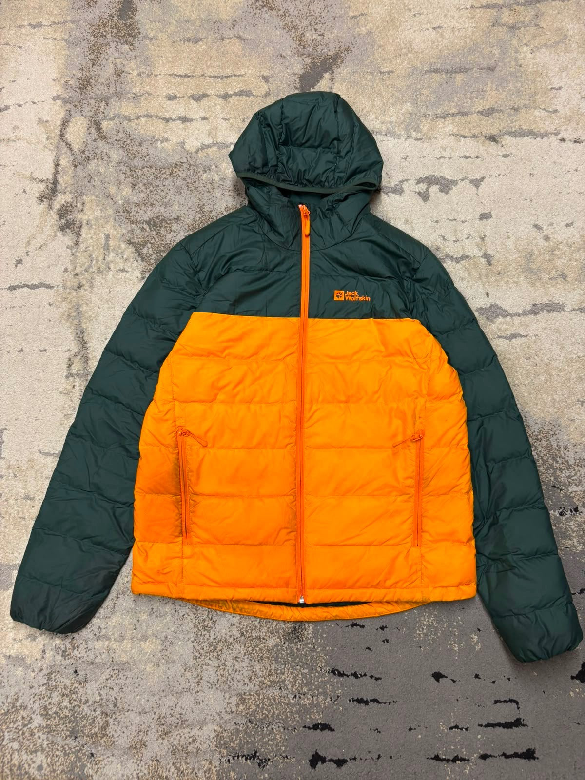 Kurtka ocieplana outdoor Jack Wolfskin, męskie w bardzo dobrym stanie rozmiar L, widok z przodu