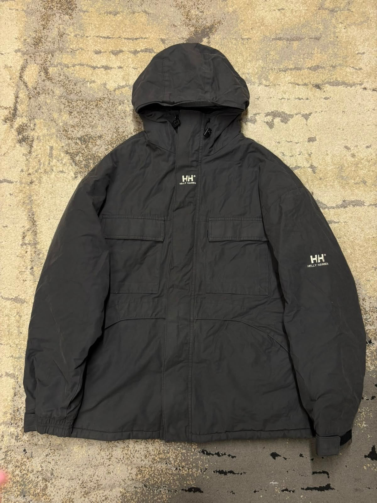 Kurtka zimowa Helly Hansen, męskie w bardzo dobrym stanie rozmiar L, widok z przodu