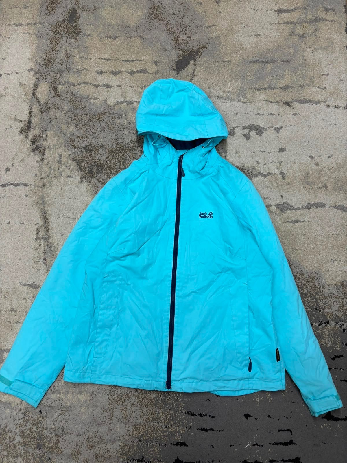 Kurtka ocieplana z membraną Jack Wolfskin, damskie w bardzo dobrym stanie rozmiar XXL, widok z przodu