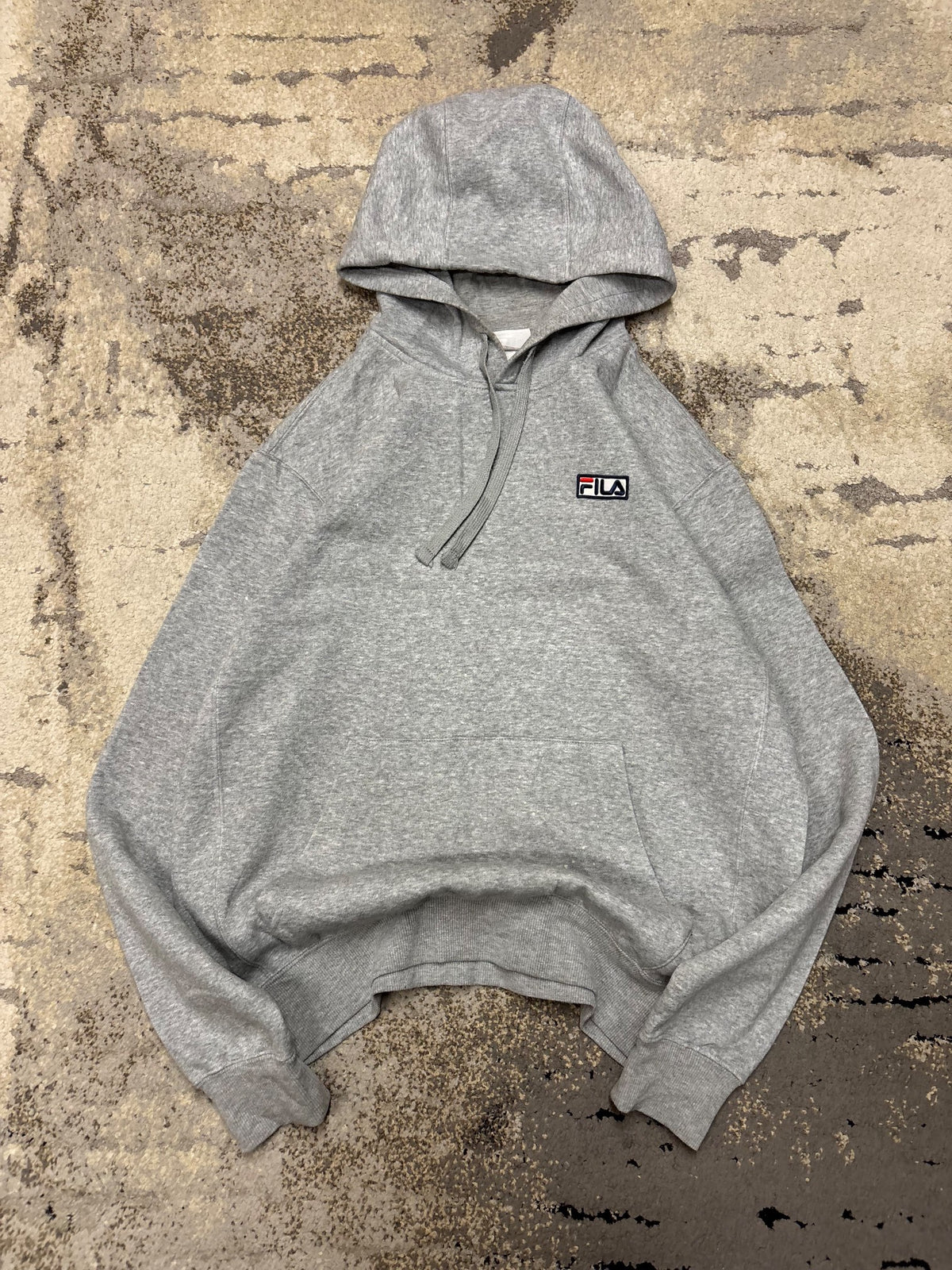 Bluza Fila hoodie, damskie w dobrym stanie rozmiar M, widok z przodu