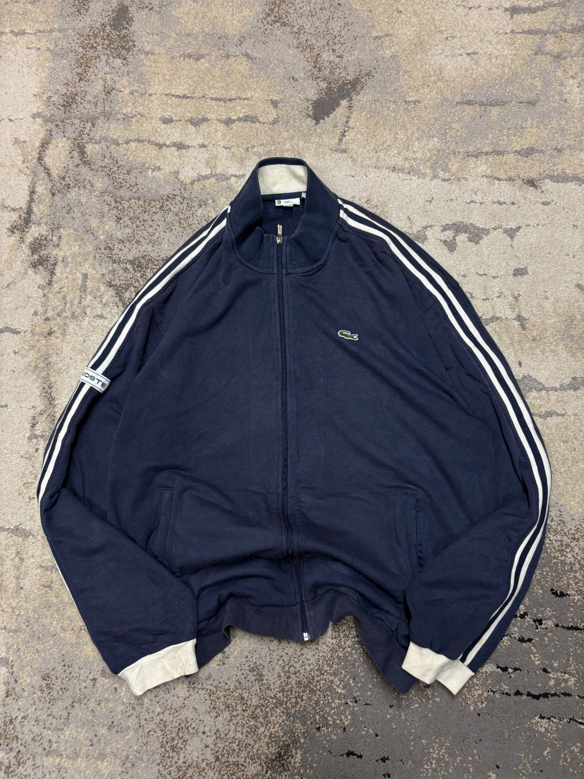 Bluza Lacoste zipp, męskie w bardzo dobrym stanie rozmiar L, widok z przodu