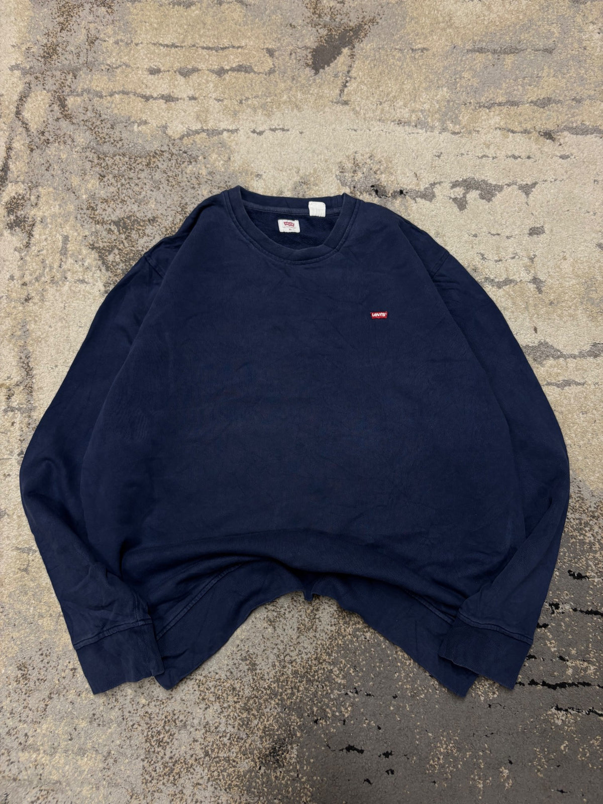 Levi's Bluza LEVI’S crevneck, męskie w bardzo dobrym stanie rozmiar XL, widok z przodu