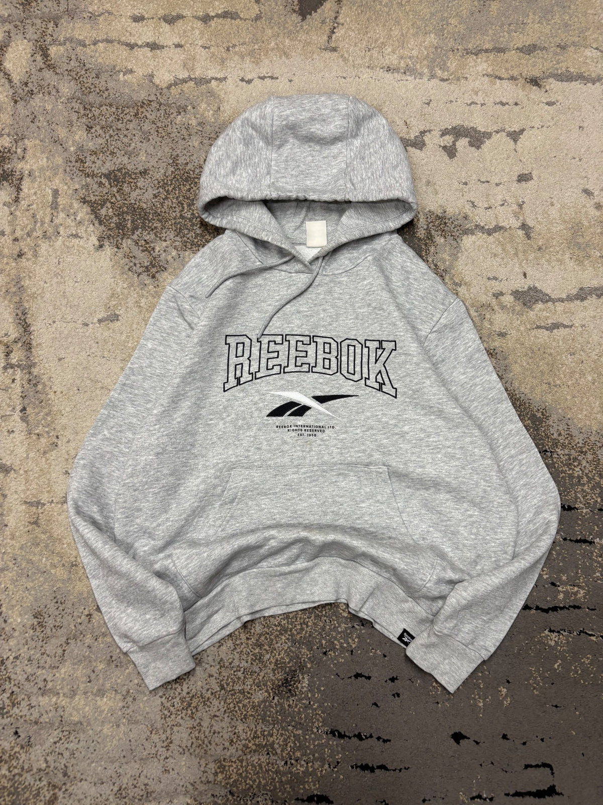 Bluza Reebok hoodie, męskie w bardzo dobrym stanie rozmiar M, widok z przodu