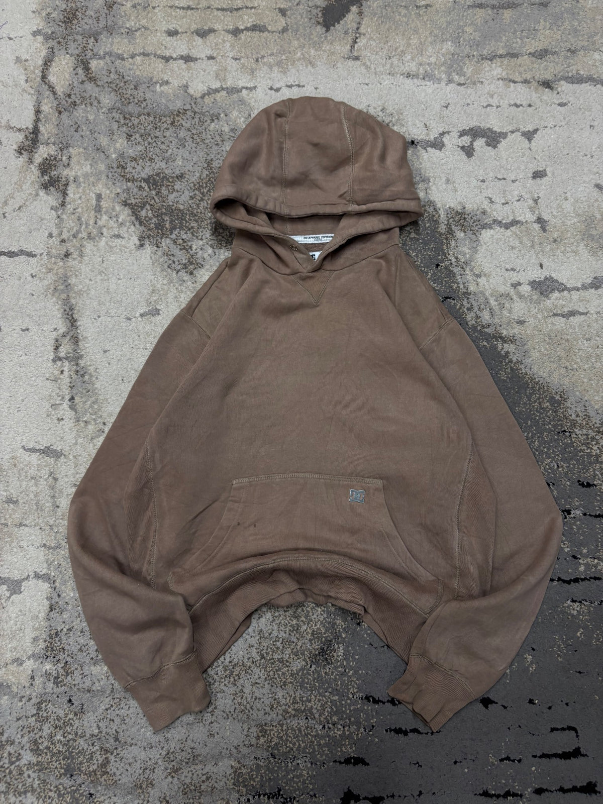 Bluza DC hoodie, damskie w bardzo dobrym stanie rozmiar S, widok z przodu