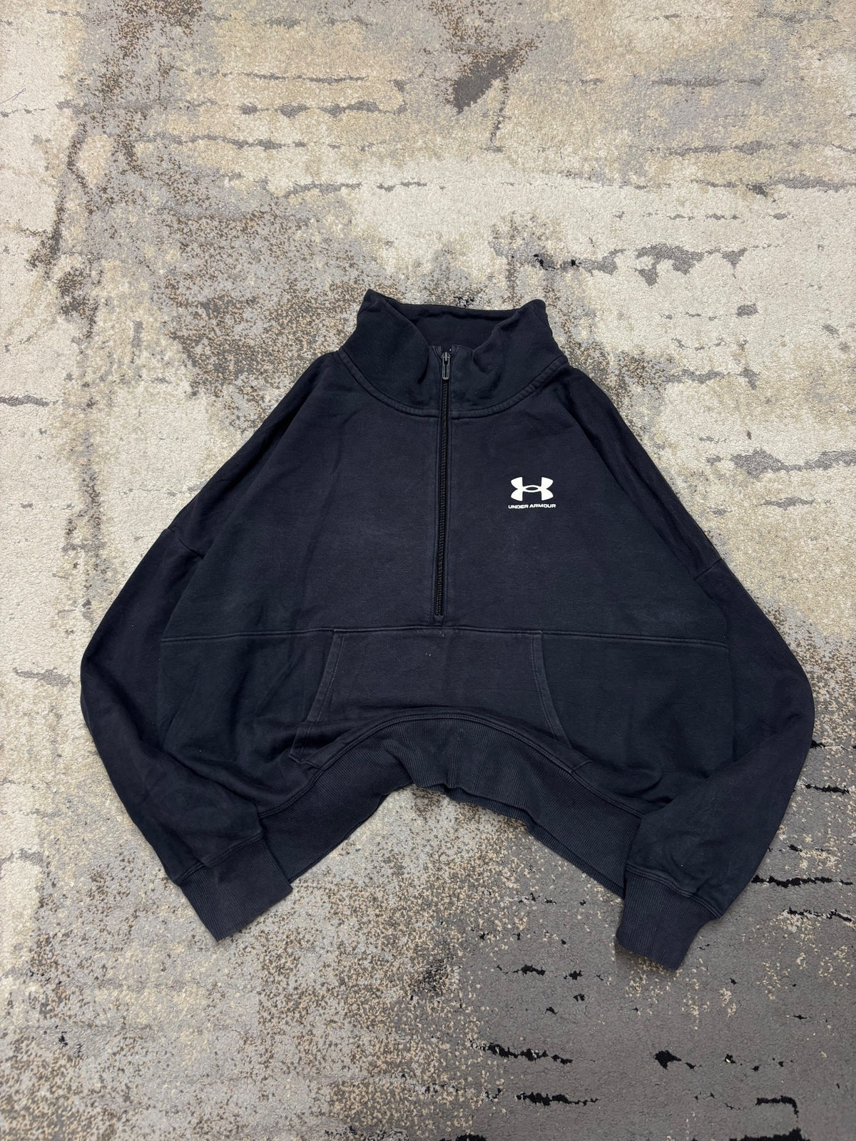 Bluza Under Armour zipp, damskie w bardzo dobrym stanie rozmiar XL, widok z przodu