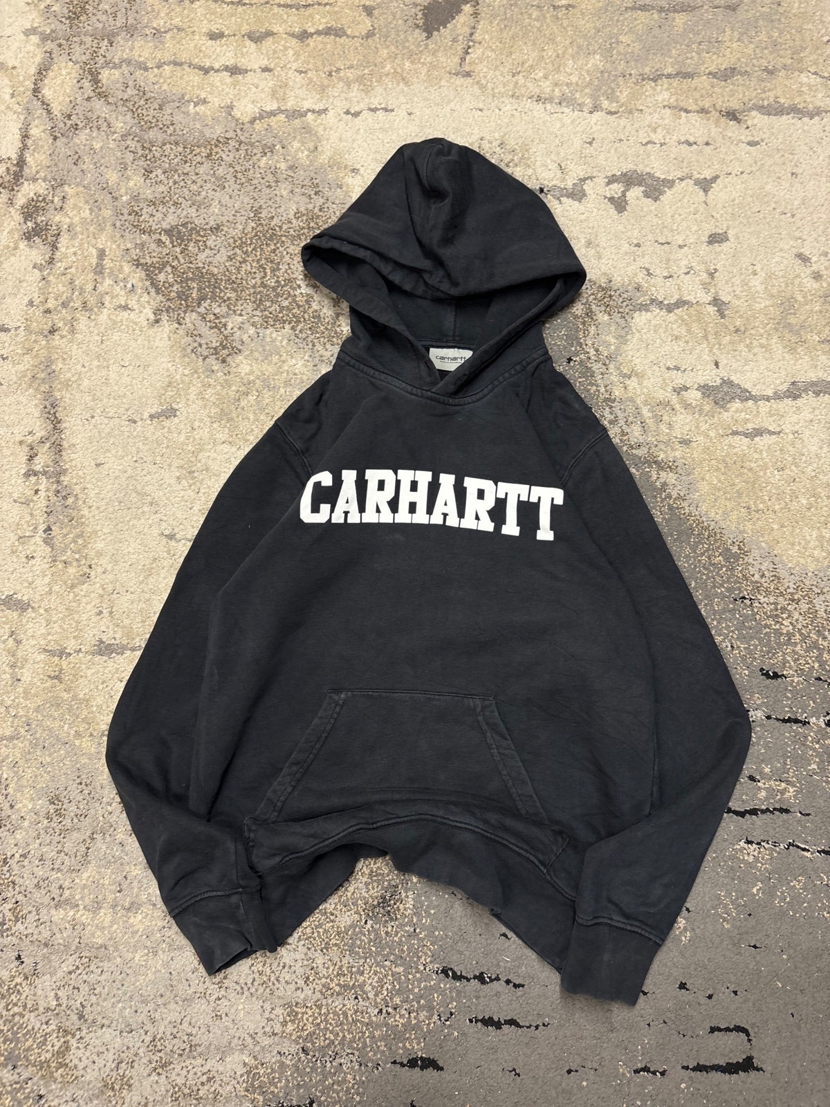 Bluza Carhartt hoodie, męskie w bardzo dobrym stanie rozmiar S, widok z przodu