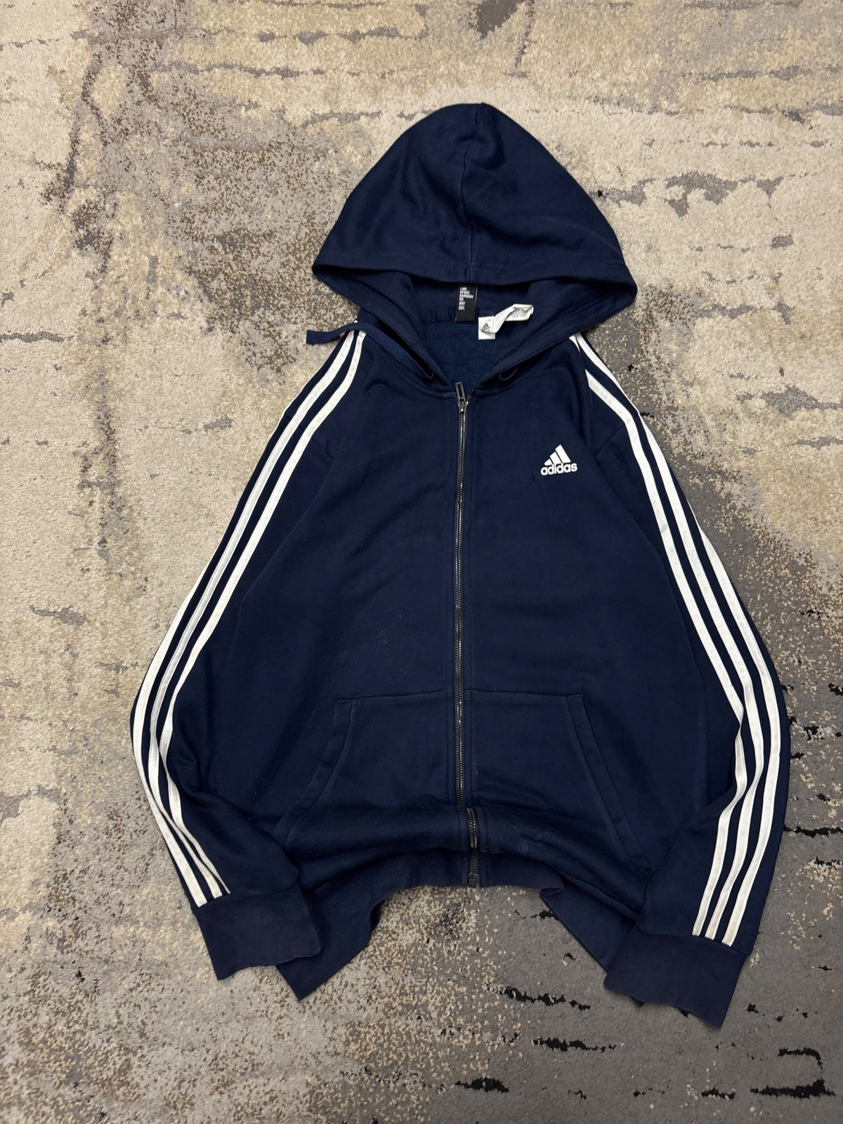 Bluza Adidas zipp, męskie w bardzo dobrym stanie rozmiar M, widok z przodu