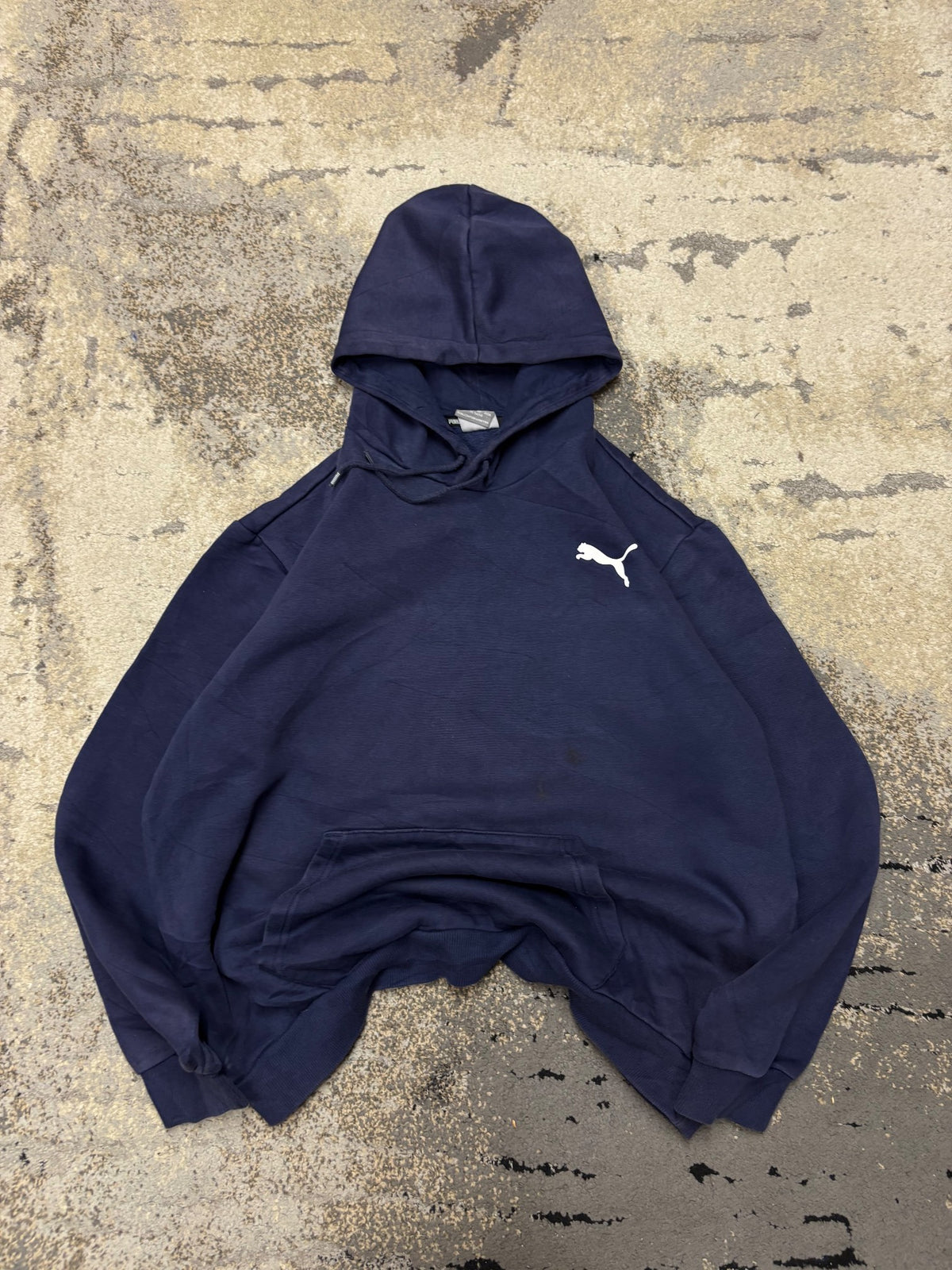 Bluza Puma hoodie, męskie w bardzo dobrym stanie rozmiar XL, widok z przodu