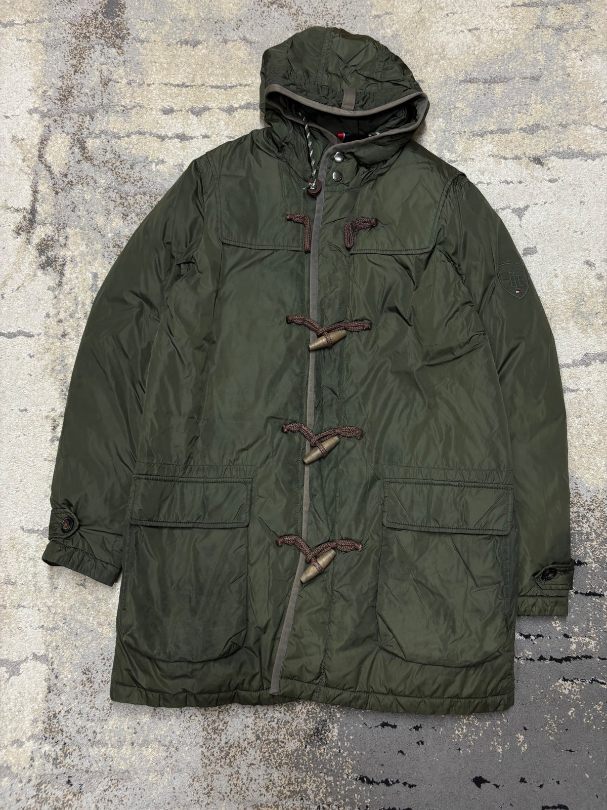 Kurtka Tommy Hilfiger pikowana, damskie w bardzo dobrym stanie rozmiar L, widok z przodu