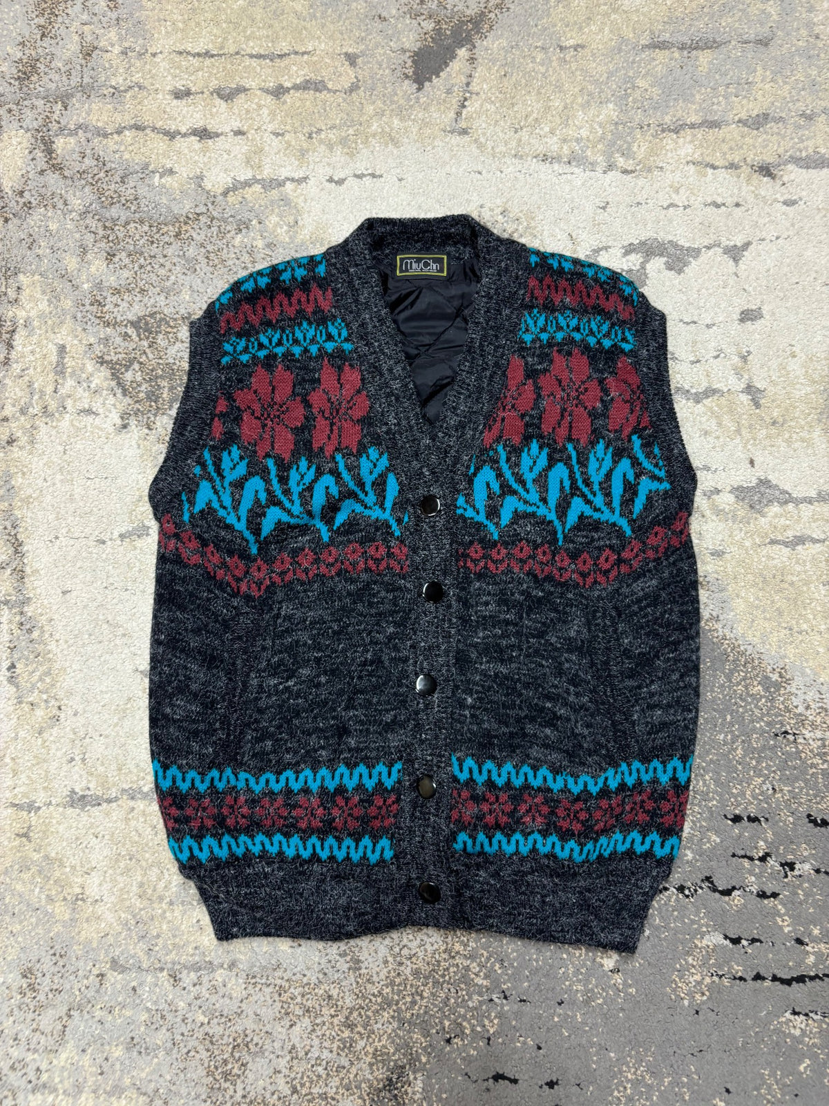 Japan Style Kamizelka sweterek vintage retro y2k, męskie w bardzo dobrym stanie rozmiar M, widok z przodu