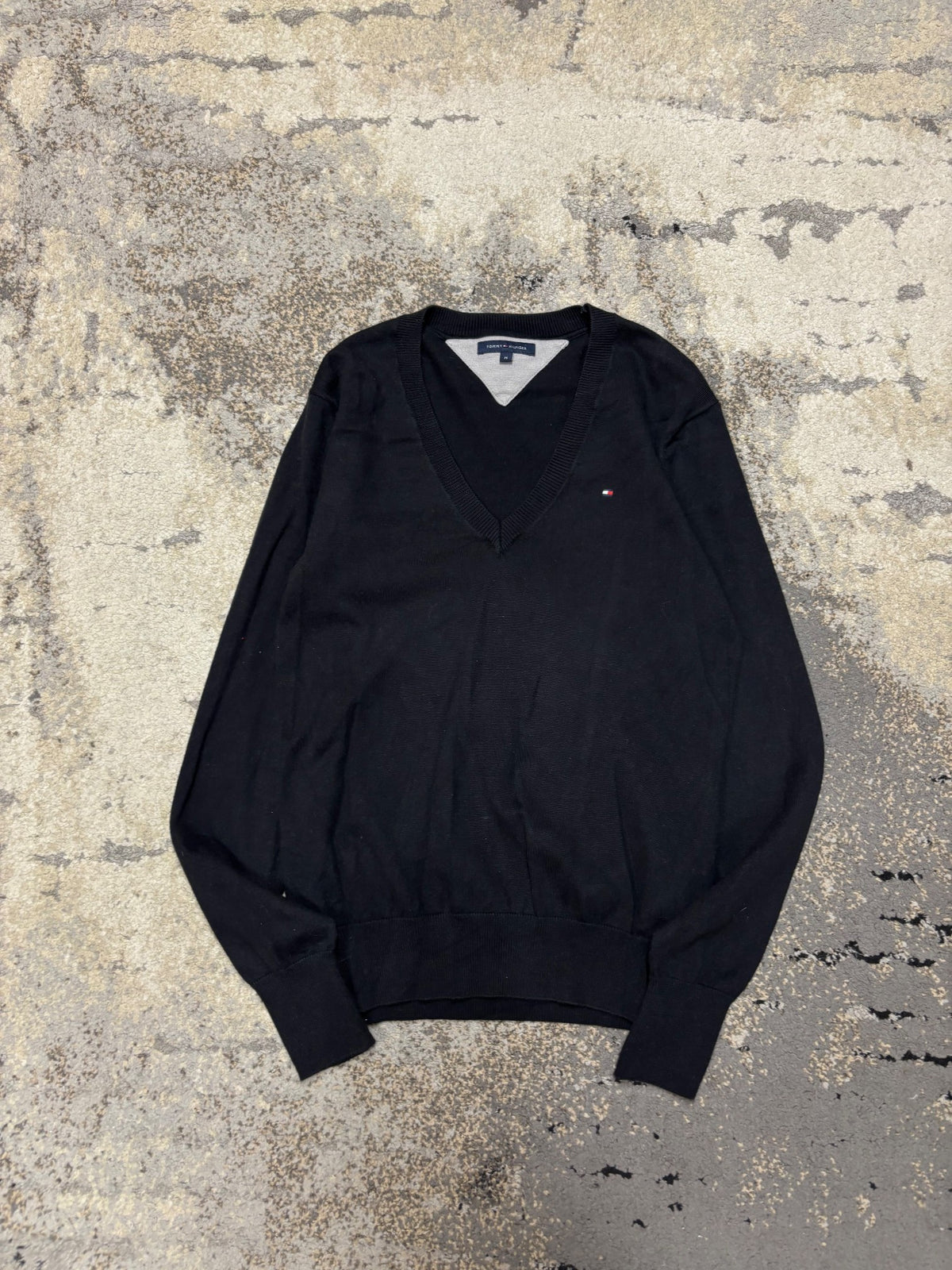 Sweterek Tommy Hilfiger, damskie w bardzo dobrym stanie rozmiar M, widok z przodu