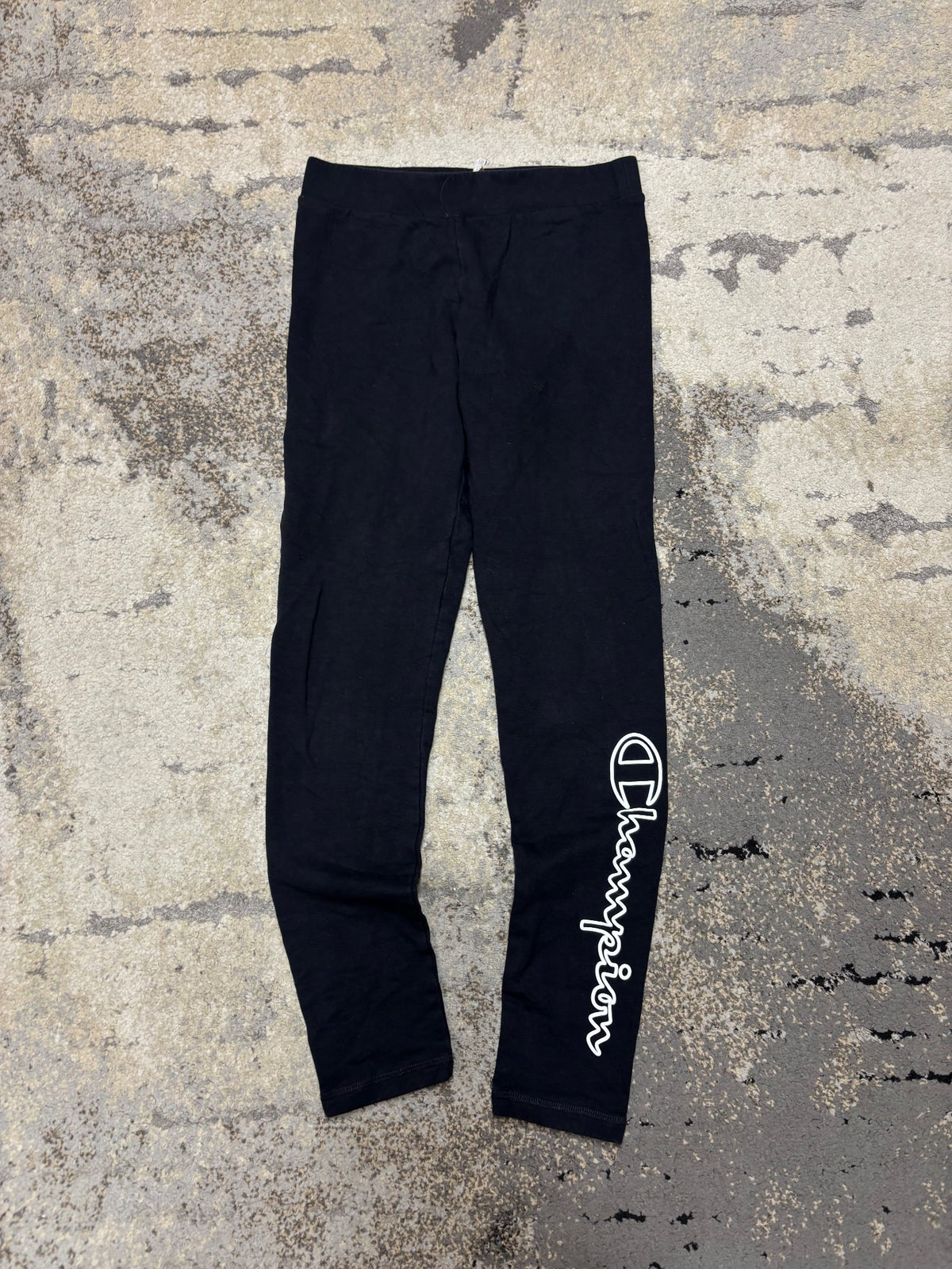 Legginsy champion, dziecięce w bardzo dobrym stanie rozmiar 158 cm / 13 lat, widok z przodu
