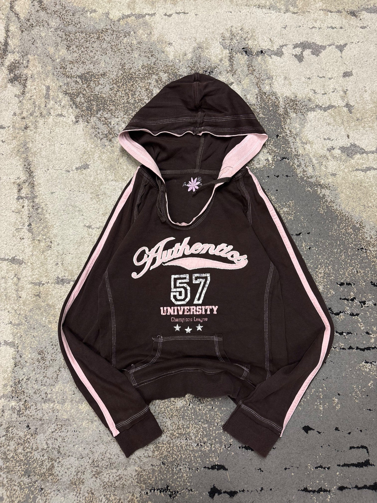 Bluza Japan style hoodie, damskie w bardzo dobrym stanie rozmiar S, detal
