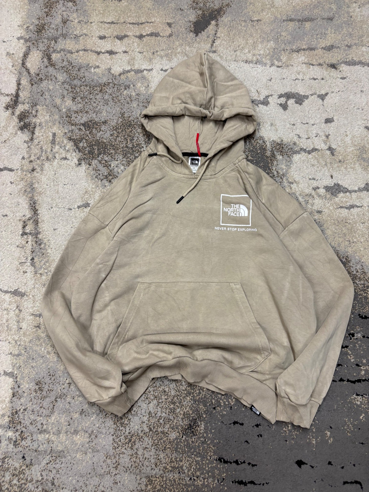 Bluza The North Face hoodie, damskie w bardzo dobrym stanie rozmiar L, widok z przodu