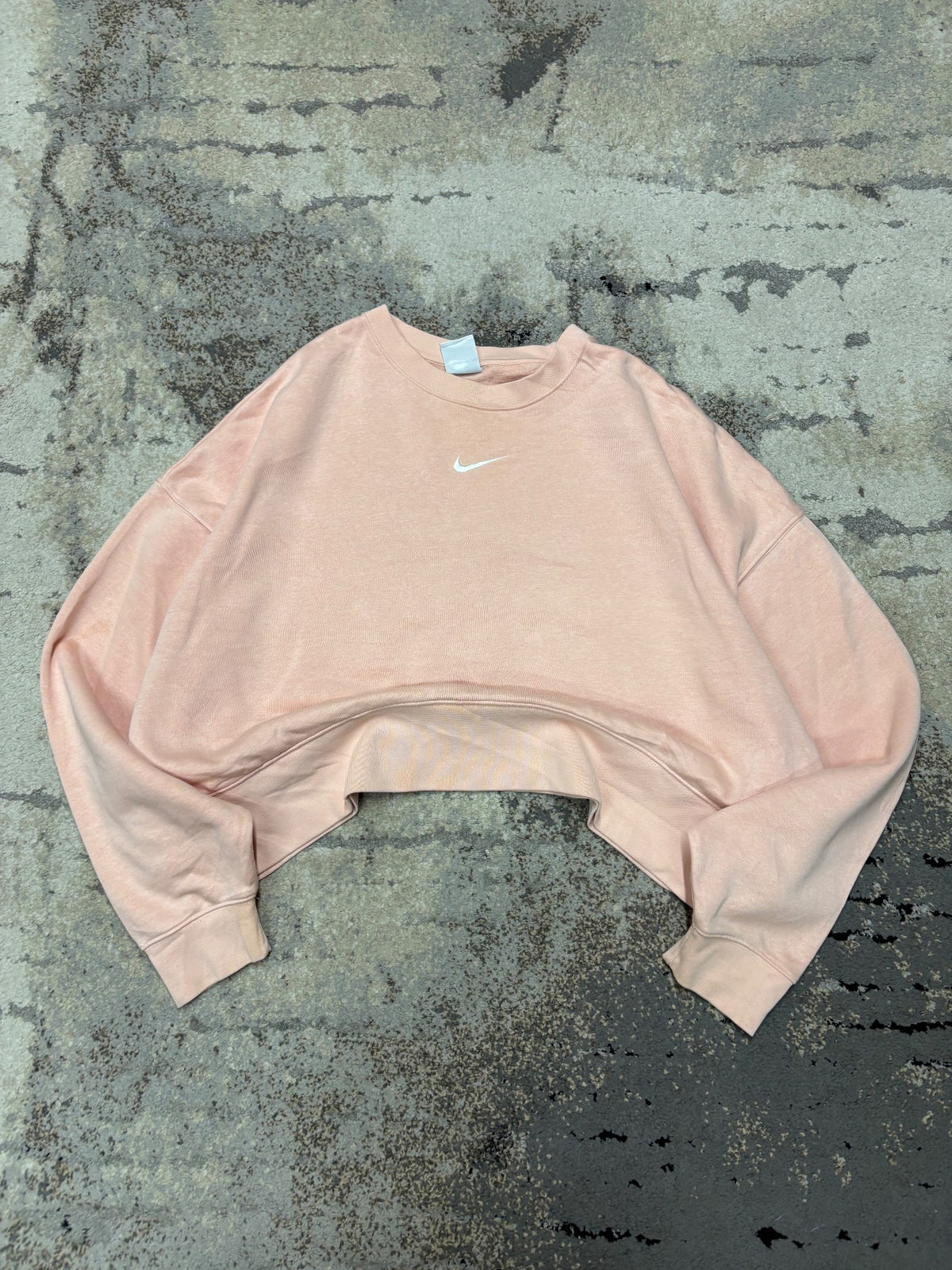Bluza Nike crewneck, damskie w bardzo dobrym stanie rozmiar S, widok z przodu