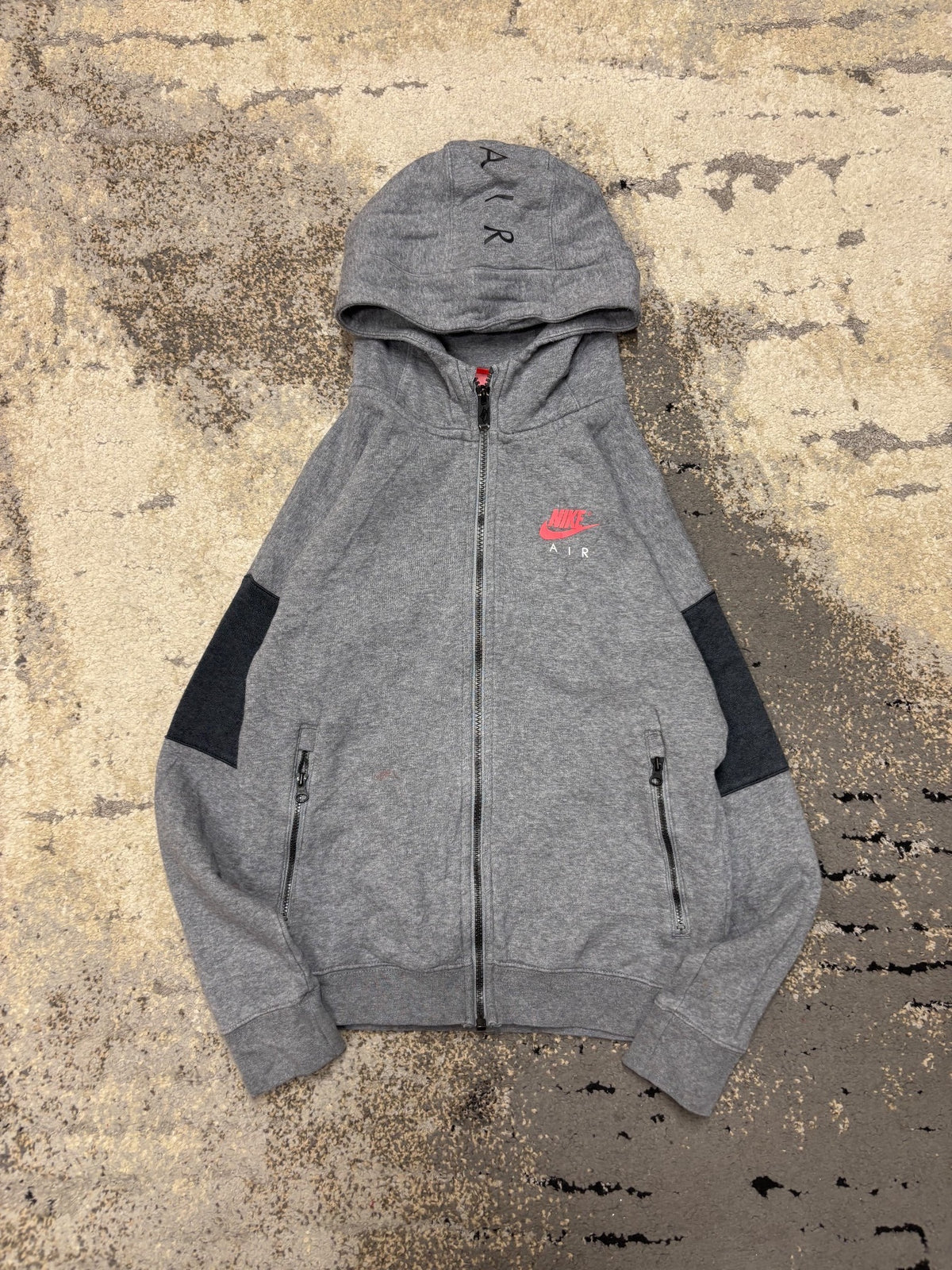 Bluza Nike zipp, dziecięce w dobrym stanie rozmiar 146 cm / 11 lat, widok z przodu