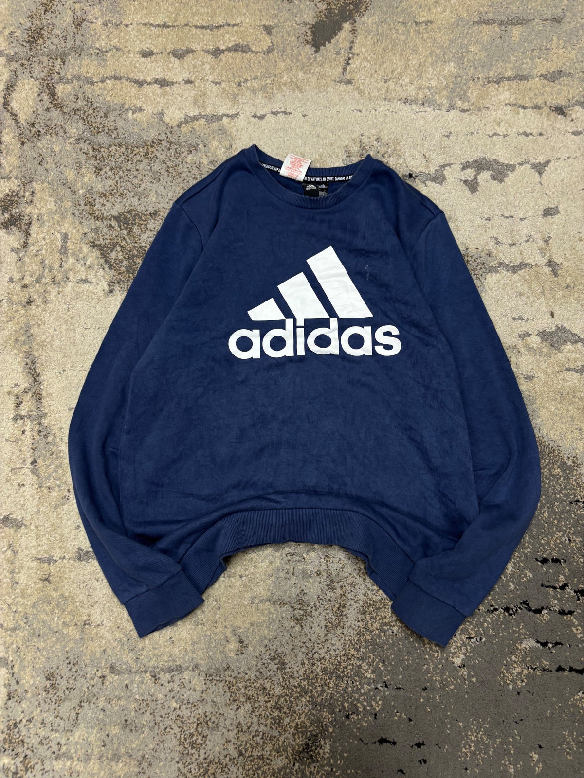Bluza Adidas crewneck, dziecięce w bardzo dobrym stanie rozmiar 176 cm / 16 lat, detal