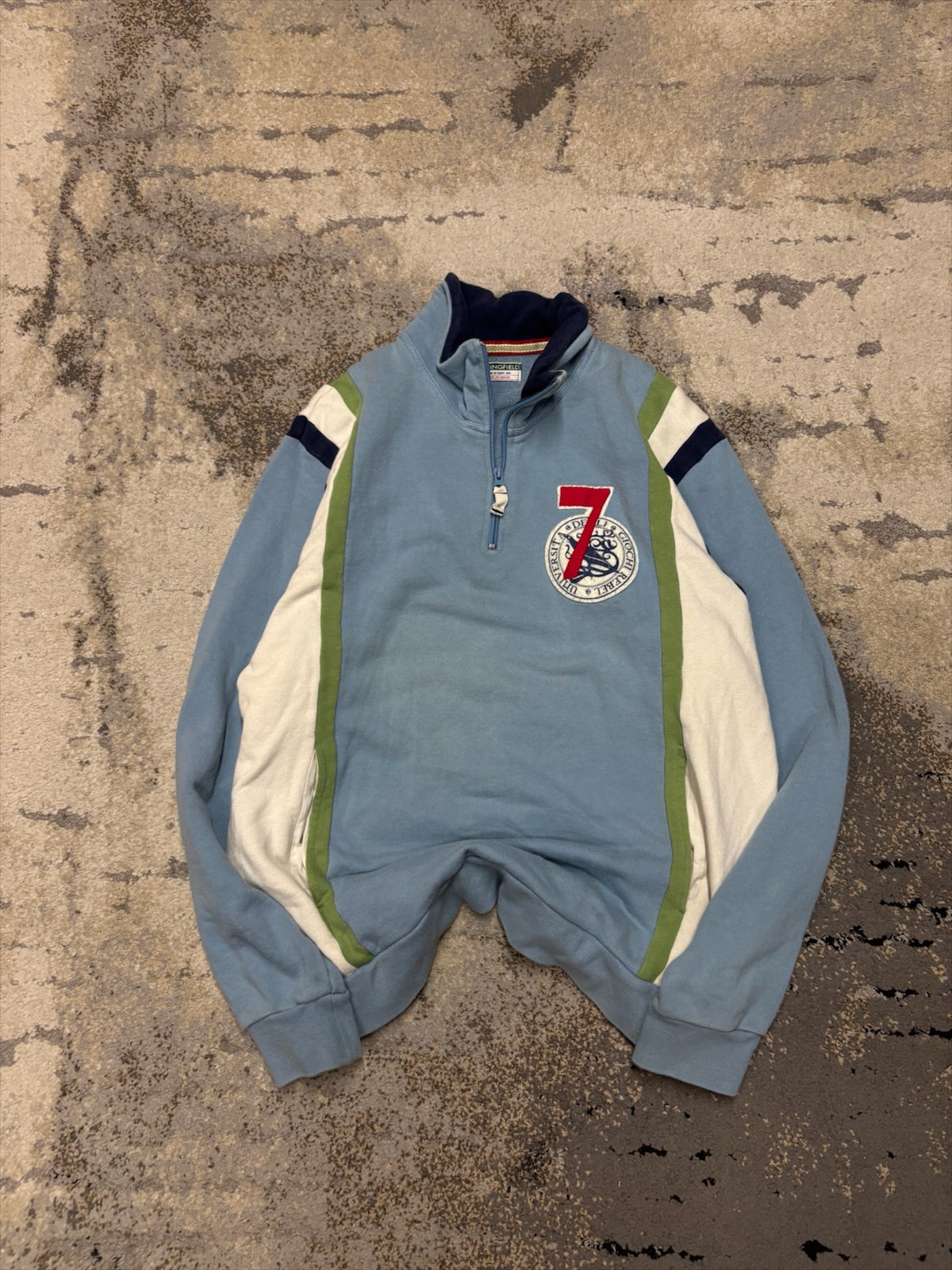 Bluza vintage retro y2k japan style, męskie w bardzo dobrym stanie rozmiar L, widok z przodu