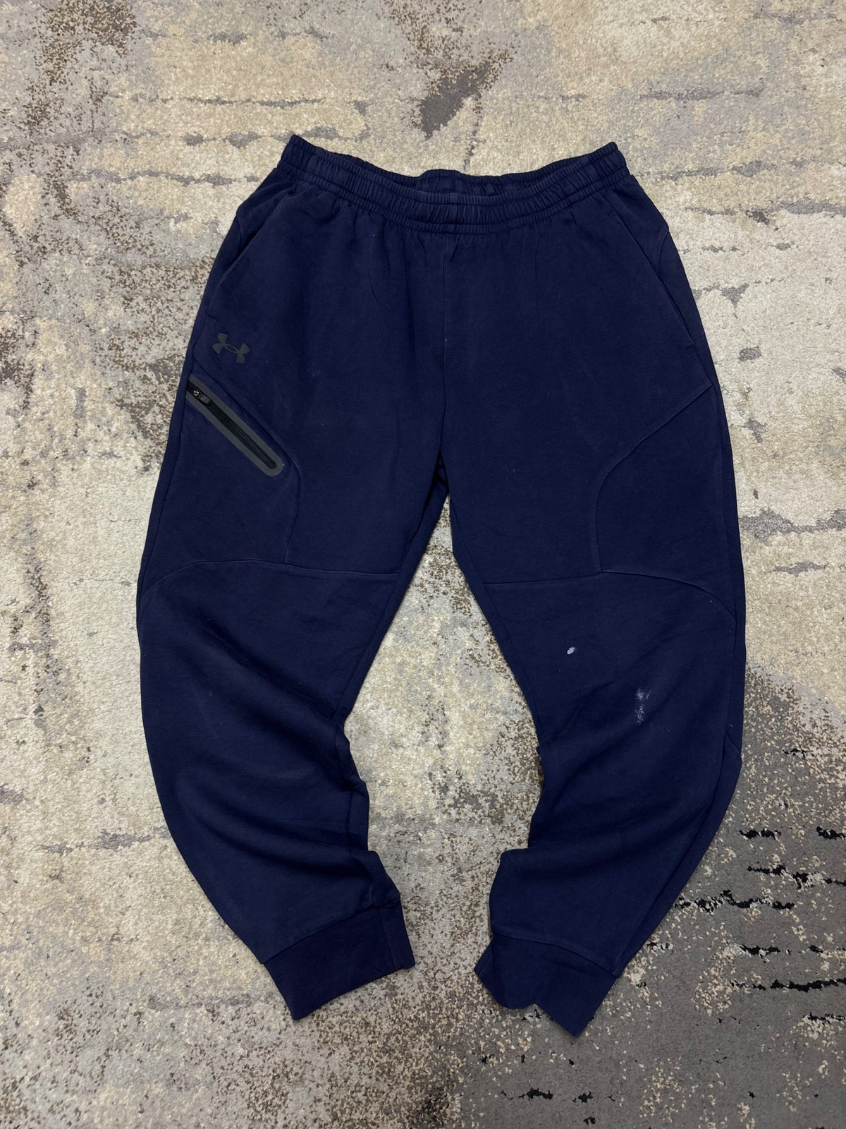 Dresy Under Armour, męskie w bardzo dobrym stanie rozmiar L, widok z przodu