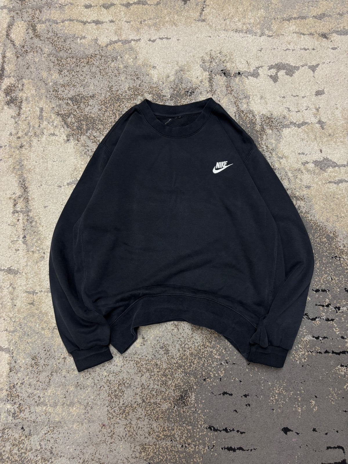 Bluza Nike crewneck, damskie w bardzo dobrym stanie rozmiar S, detal