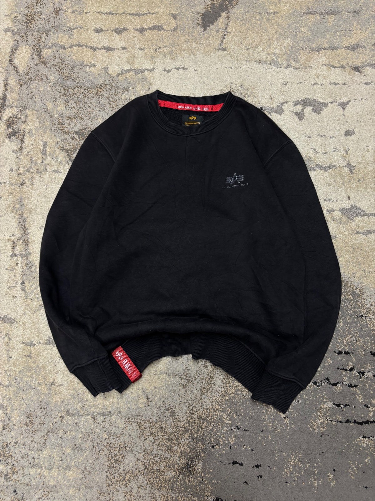 Bluza alpha industries crewneck, damskie w bardzo dobrym stanie rozmiar M, widok z przodu