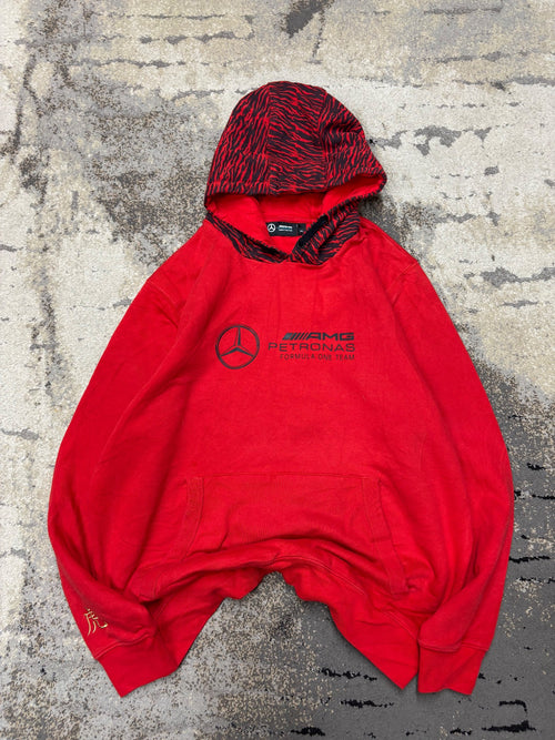 Bluza Japan style Mercedes Amg hoodie, męskie w bardzo dobrym stanie rozmiar XL, widok z przodu