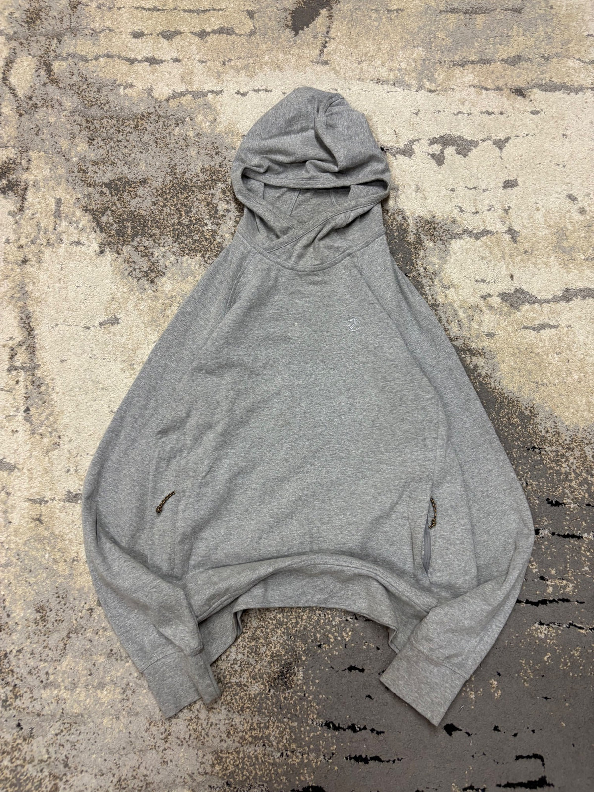 Bluza hoodie Fjällräven, męskie w bardzo dobrym stanie rozmiar S, widok z przodu