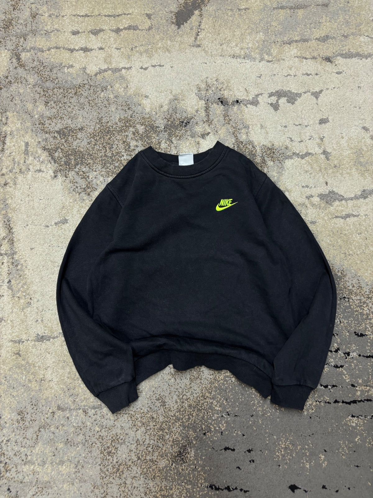 Bluza Nike crewneck, dziecięce w bardzo dobrym stanie rozmiar L, widok z przodu