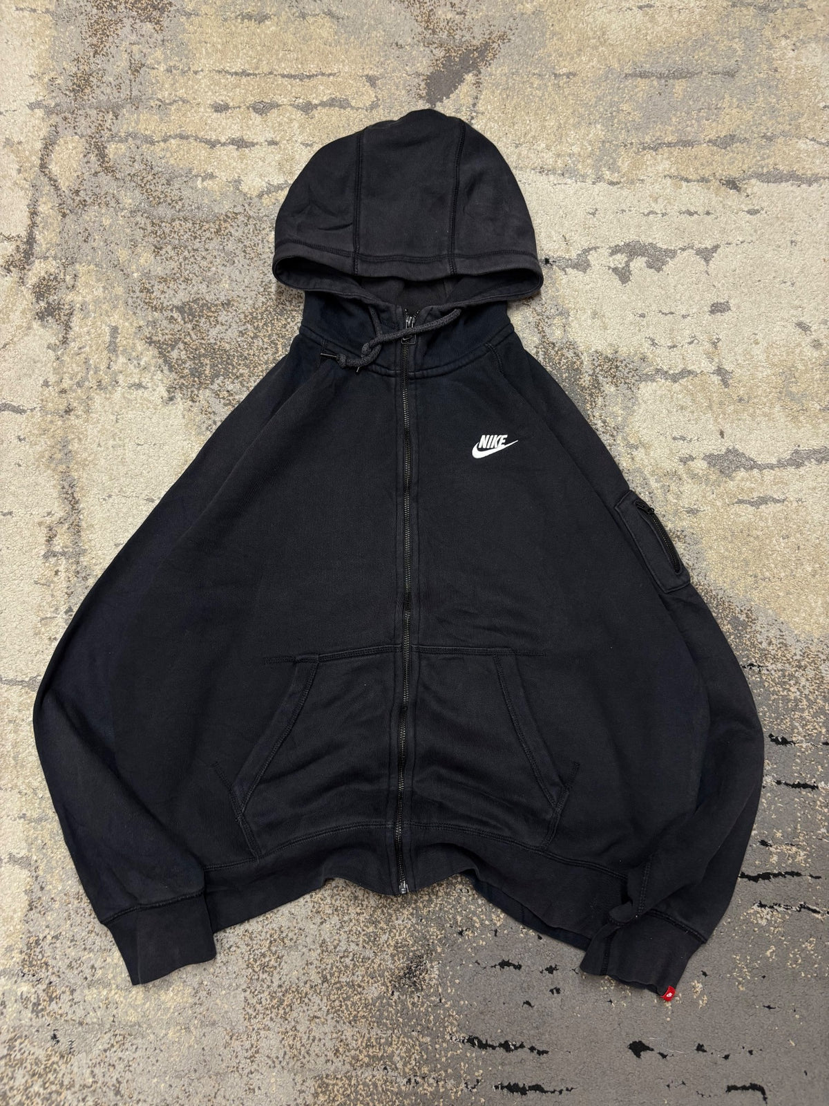 Bluza Nike zipp, męskie w bardzo dobrym stanie rozmiar XL, widok z przodu
