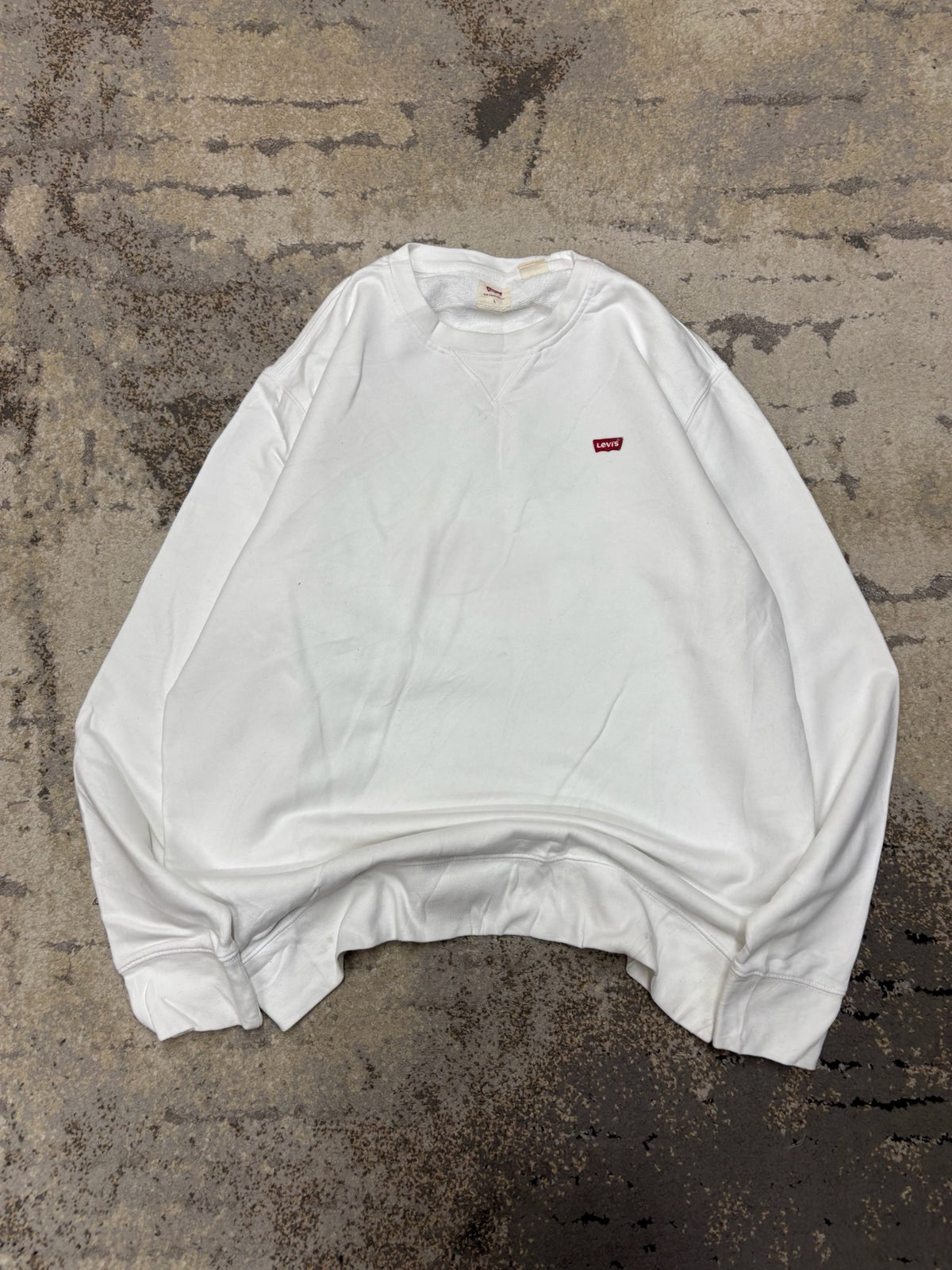 Levi's Bluza LEVI’S crewneck, damskie w bardzo dobrym stanie rozmiar L, widok z przodu