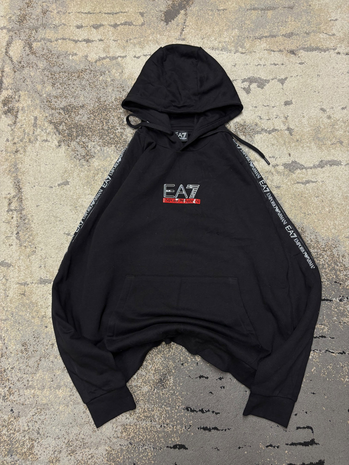 Bluza Emporio Armani hoodie, męskie nowe rozmiar XL, widok z przodu
