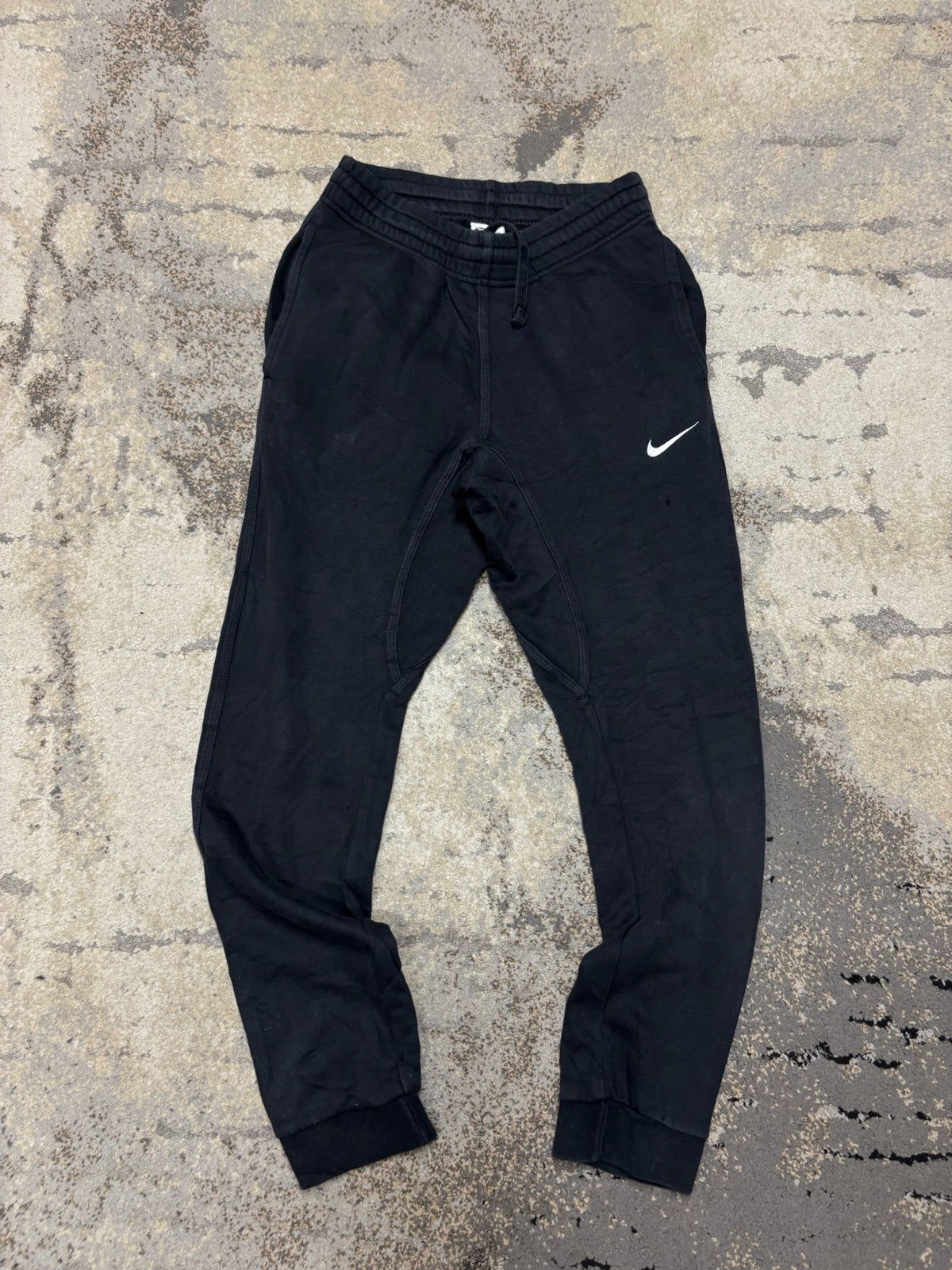 Dresy Nike, damskie w dobrym stanie rozmiar XS, widok z przodu