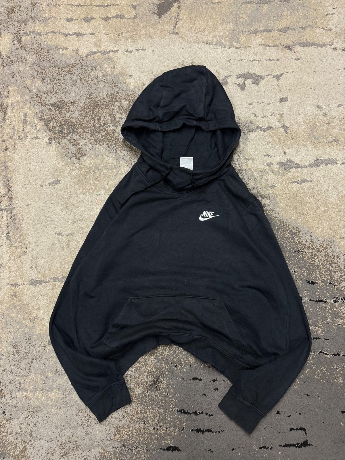 Bluza Nike komin haft Logo, damskie w bardzo dobrym stanie rozmiar M, widok z przodu