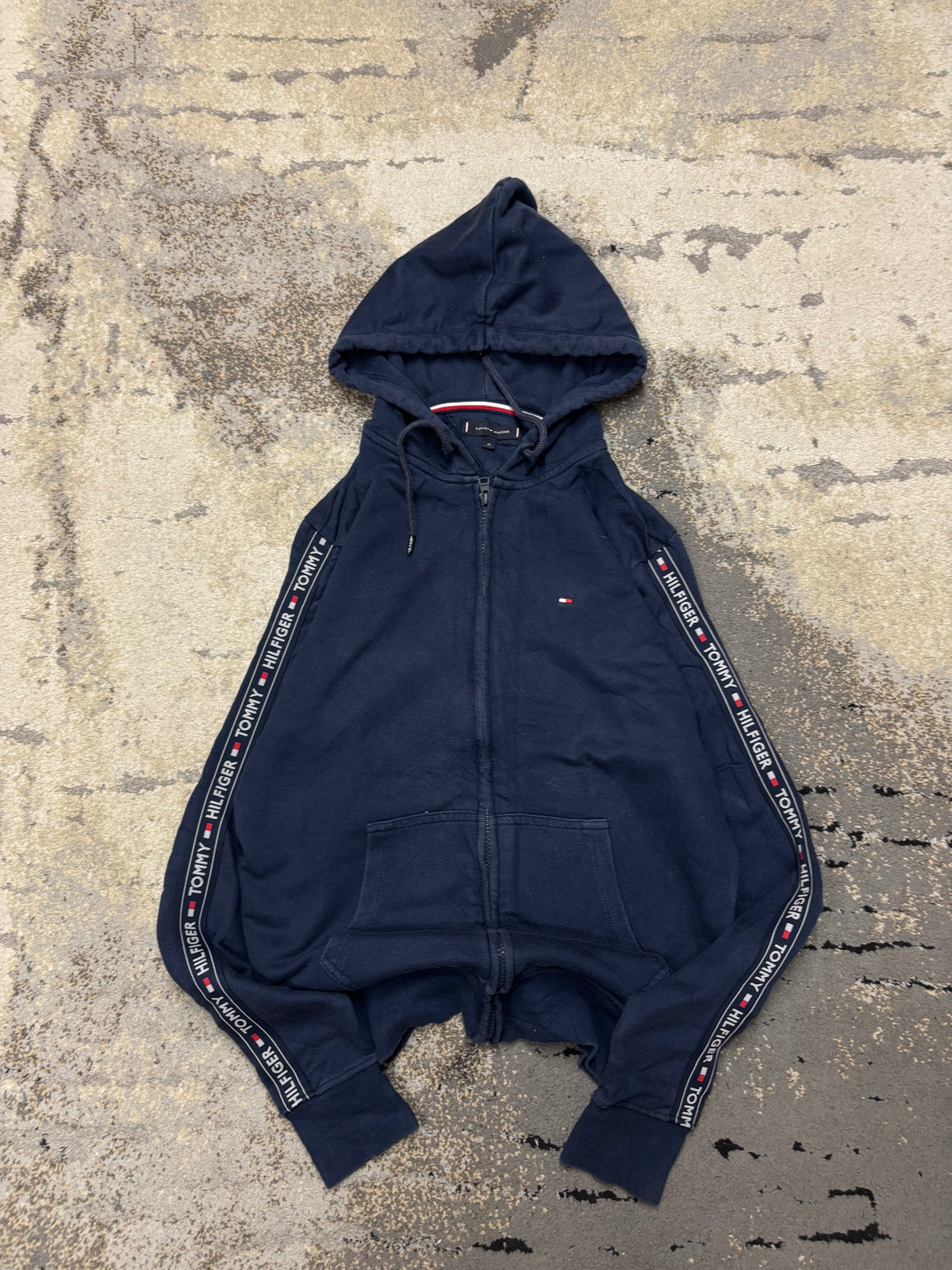 Bluza Tommy Hilfiger, damskie w bardzo dobrym stanie rozmiar M, widok z przodu