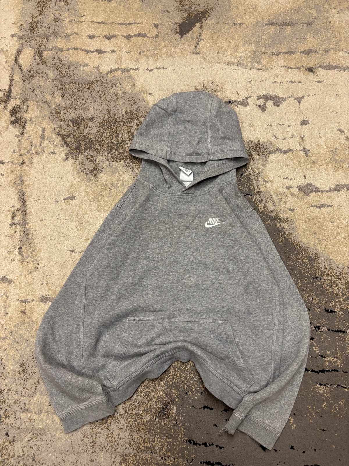 Bluza Nike hoodie, dziecięce w bardzo dobrym stanie rozmiar 158 cm / 13 lat, widok z przodu