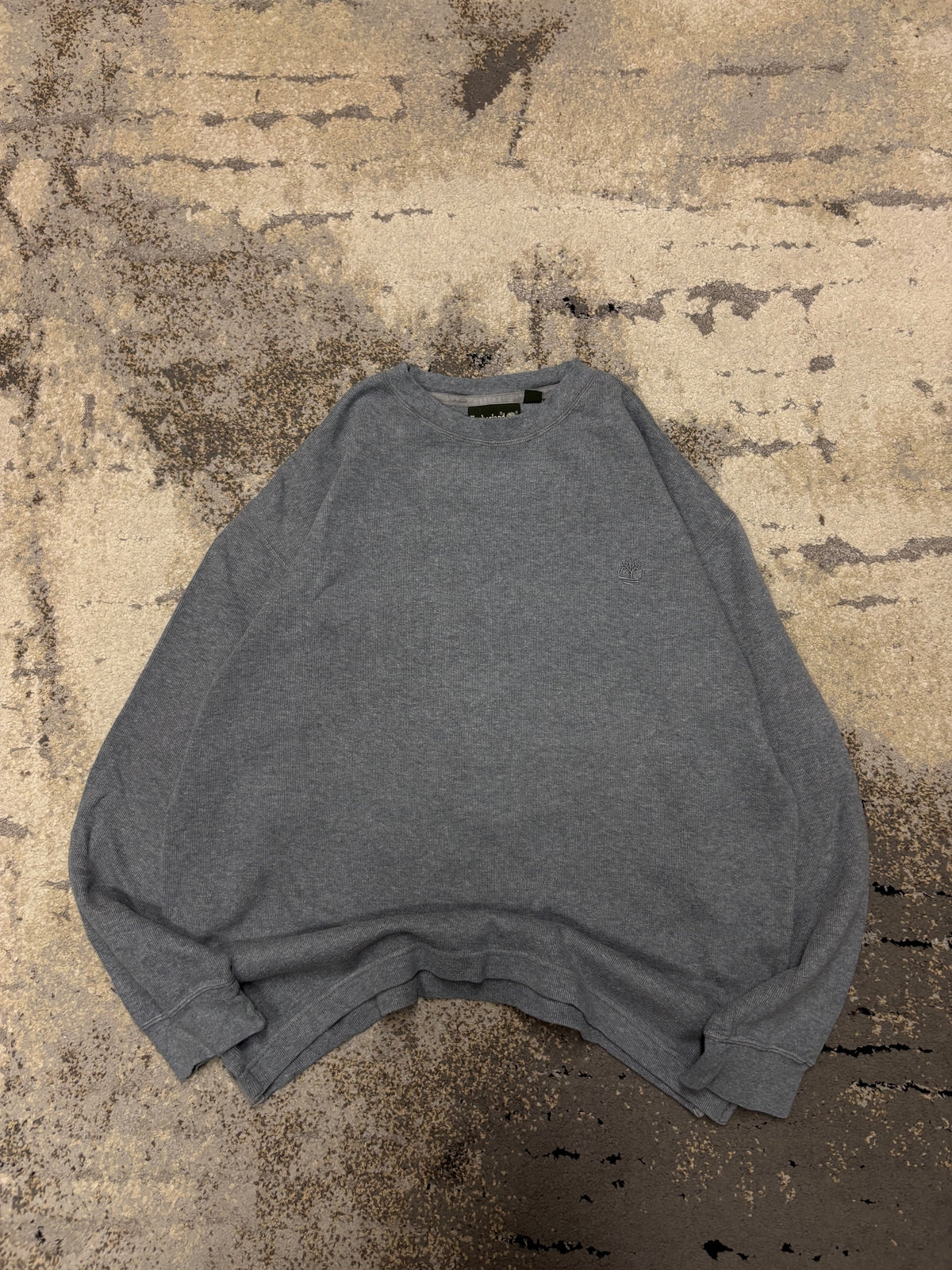 Sweter Timberland haft logo, męskie w bardzo dobrym stanie rozmiar S, widok z przodu