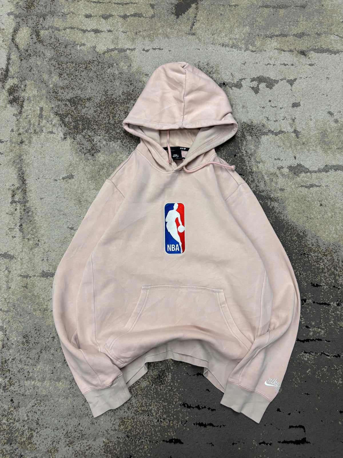 Bluza Nike hoodie, damskie w dobrym stanie rozmiar S, widok z przodu
