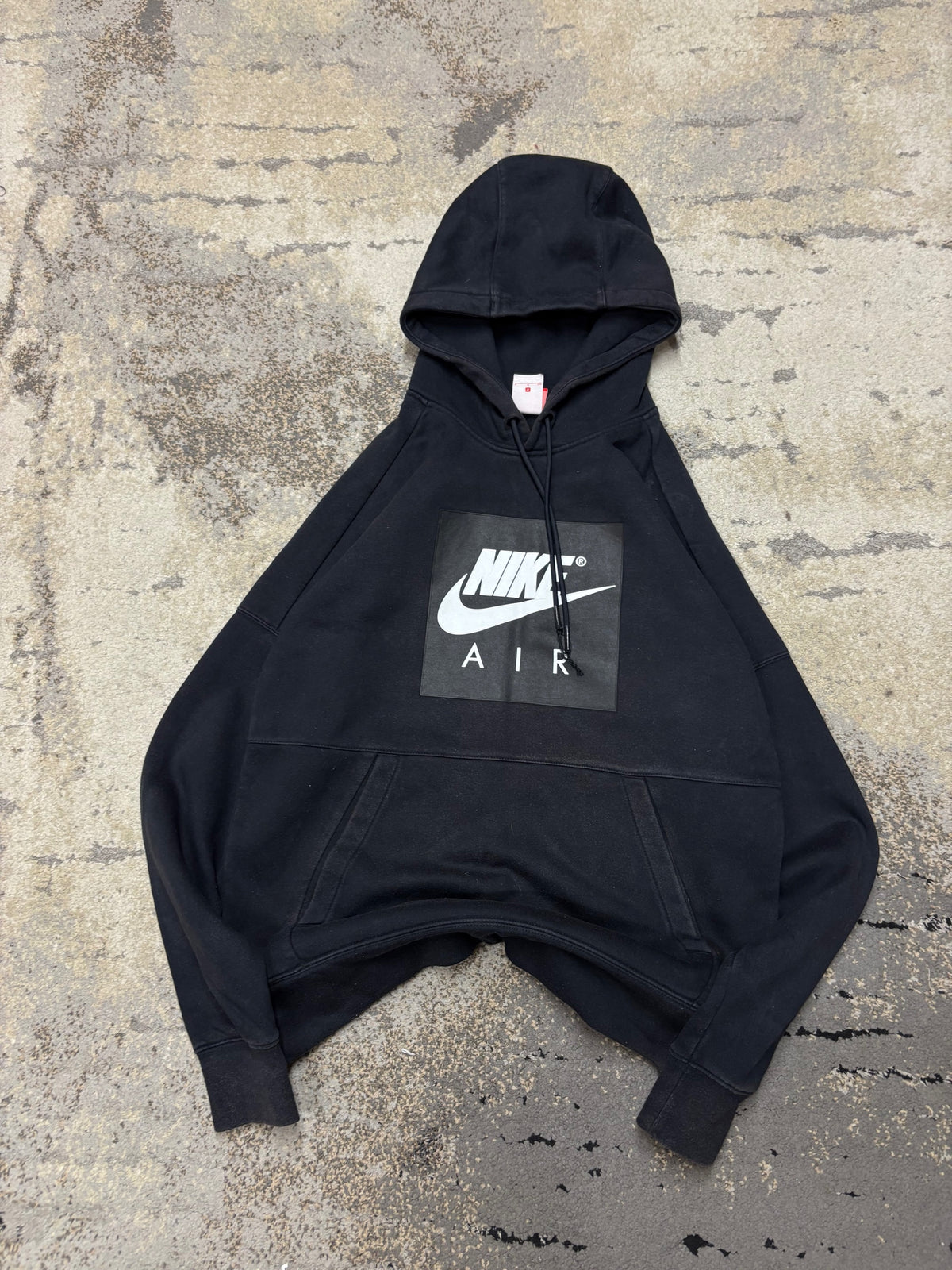 Bluza Nike hoodie, męskie w bardzo dobrym stanie rozmiar S, widok z przodu